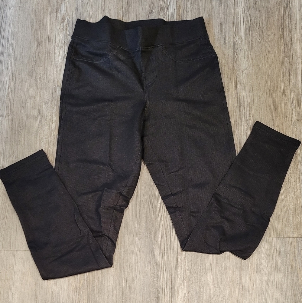 Women's Mid-Rise Classic Knit Denim Jean Yoga/Leggings Size: S | HUE Studio - Picture 4 of 10